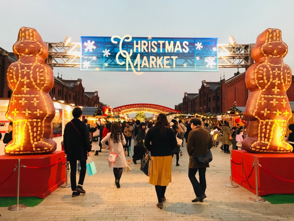 横浜赤レンガ倉庫 クリスマスマーケットでドイツのクリスマスグルメを満喫 華流汀羅